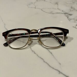 Rayban Stylish Tortoise Shell Glasses